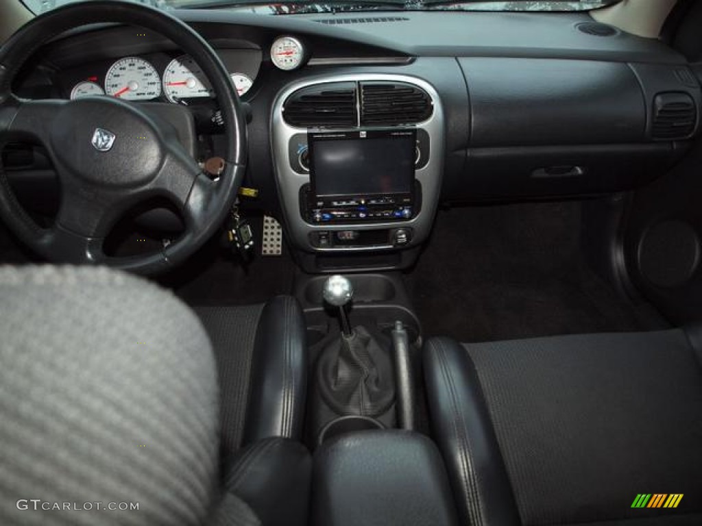 Dark Slate Gray Interior 2004 Dodge Neon SRT-4 Photo #58523501