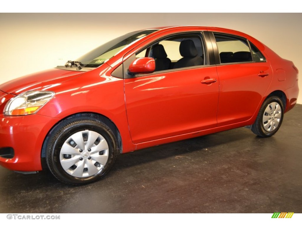 2010 Yaris Sedan - Absolutely Red / Dark Charcoal photo #6