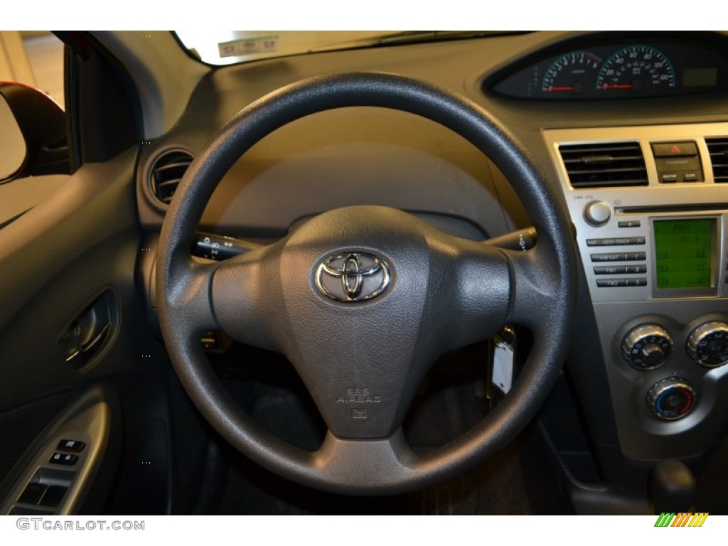 2010 Yaris Sedan - Absolutely Red / Dark Charcoal photo #8