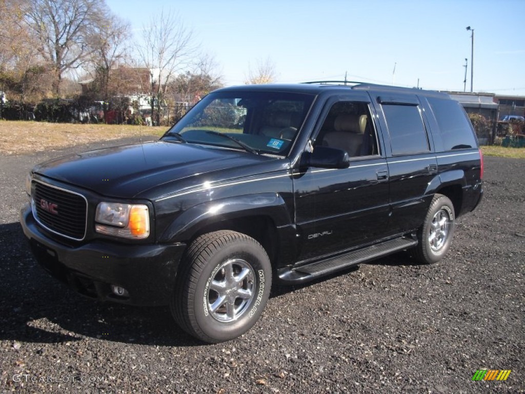 2000 Yukon Denali 4x4 - Black Onyx / Stone Gray photo #1