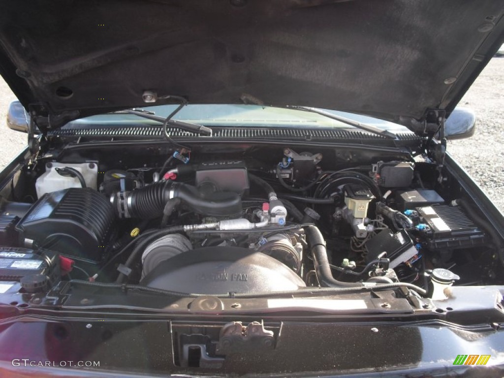 2000 GMC Yukon Denali 4x4 5.7 Liter OHV 16-Valve V8 Engine Photo #58526945