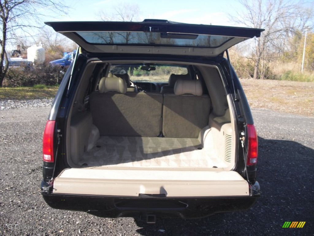 2000 Yukon Denali 4x4 - Black Onyx / Stone Gray photo #41