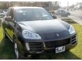 Black - Cayenne S Photo No. 2