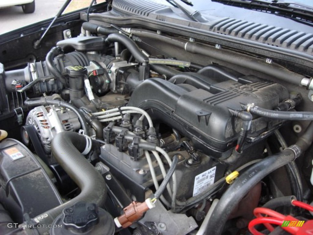 2009 Ford Explorer XLT Engine Photos