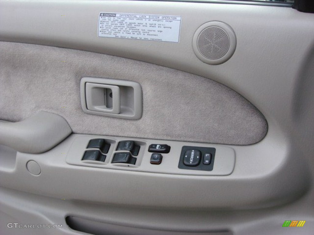 2004 Toyota Tacoma V6 PreRunner TRD Double Cab Controls Photo #58528928
