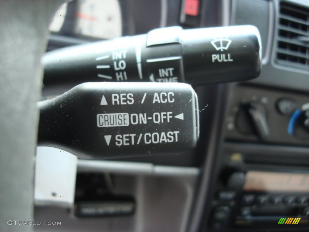 2004 Toyota Tacoma V6 PreRunner TRD Double Cab Controls Photo #58528994