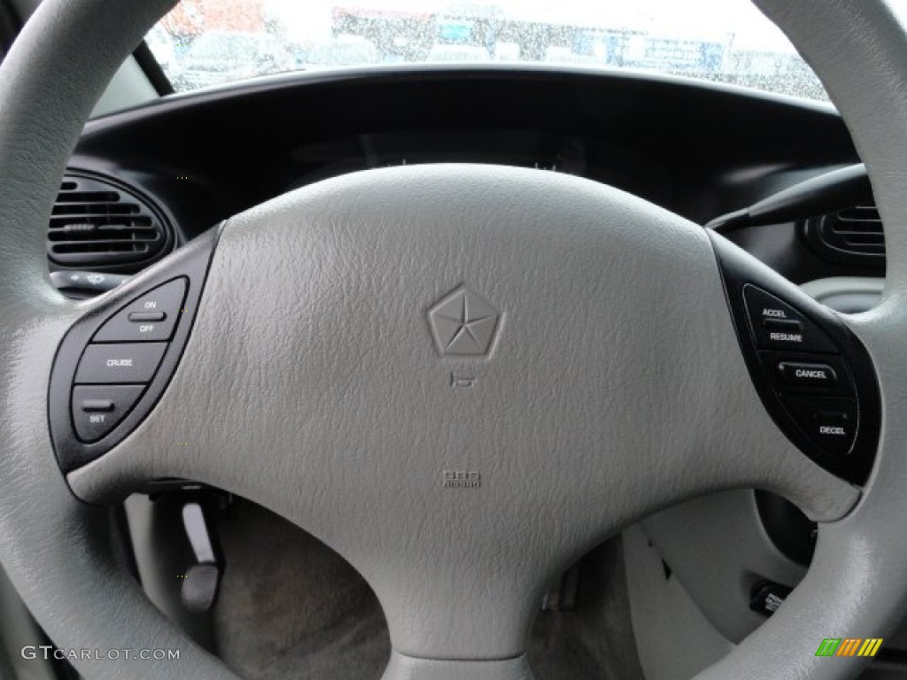 1999 Grand Caravan SE - Light Cypress Green Pearl / Mist Gray photo #16