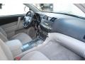 2010 Classic Silver Metallic Toyota Highlander V6 4WD  photo #10