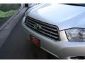 2010 Classic Silver Metallic Toyota Highlander V6 4WD  photo #23