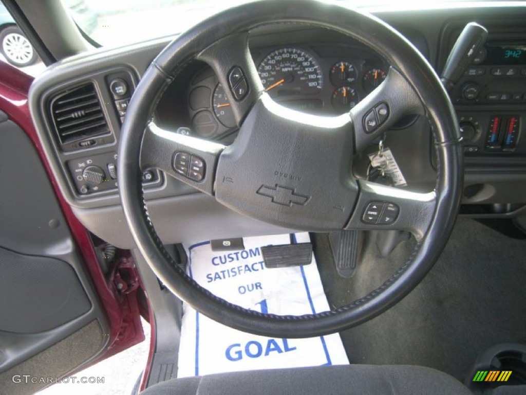 2005 Silverado 1500 LS Crew Cab 4x4 - Sport Red Metallic / Dark Charcoal photo #14