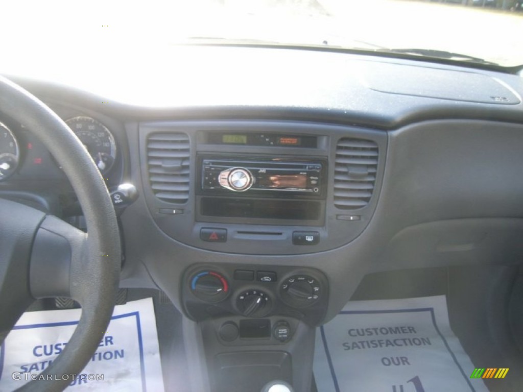 2008 Rio LX Sedan - White / Gray photo #14