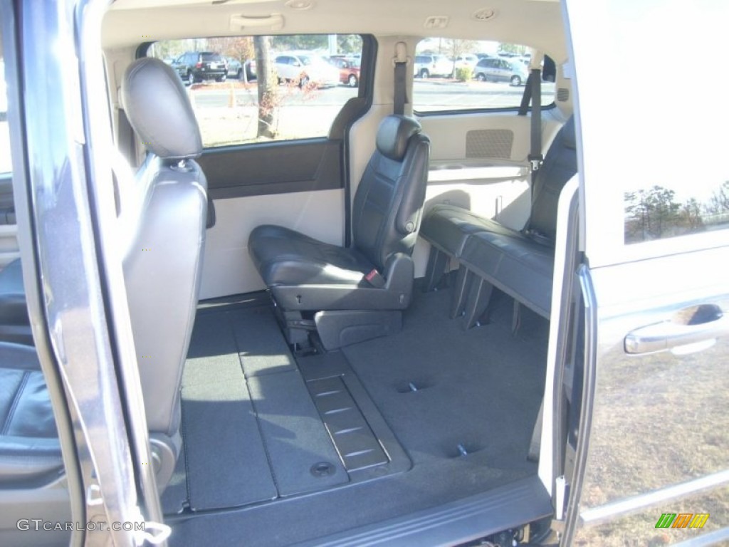 2009 Grand Caravan SE - Modern Blue Pearl / Dark Slate Gray/Light Shale photo #12