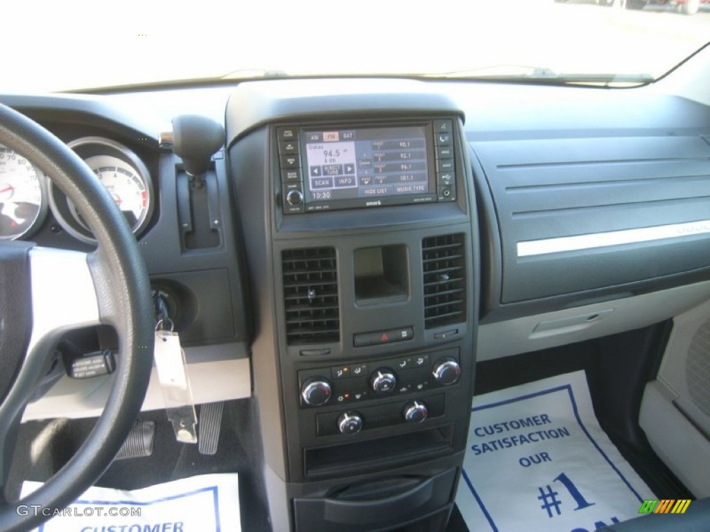 2009 Grand Caravan SE - Modern Blue Pearl / Dark Slate Gray/Light Shale photo #15