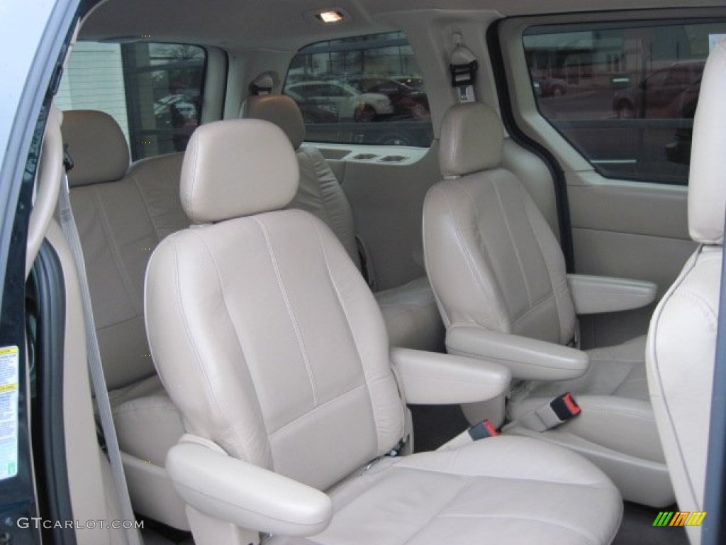 Medium Parchment Interior 2001 Ford Windstar SEL Photo #58543352
