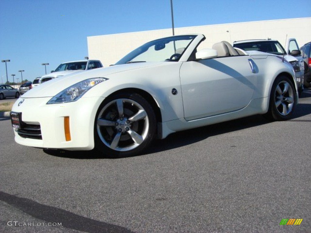 2006 350Z Touring Roadster - Pikes Peak White Pearl / Frost Leather photo #1