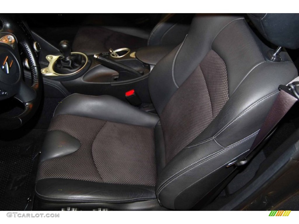 Black Interior 2011 Nissan 370Z Sport Touring Coupe Photo #58544891