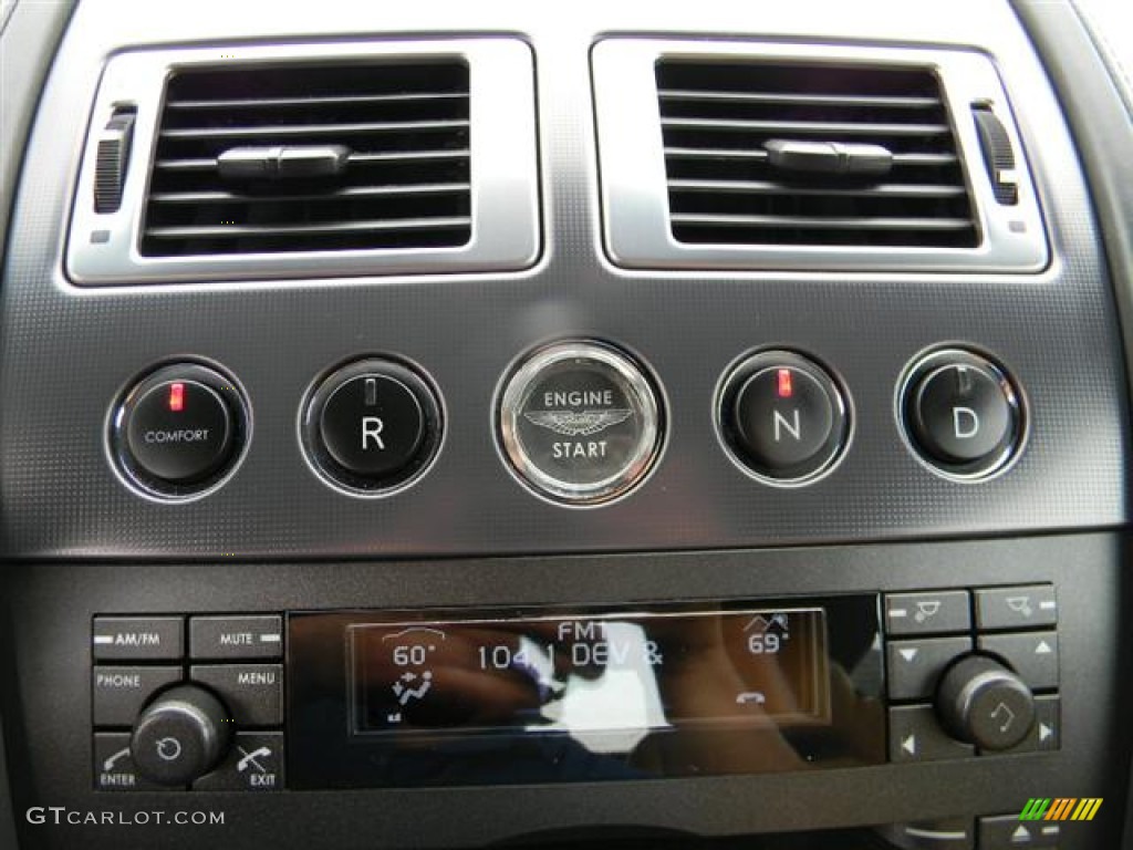 2008 Aston Martin V8 Vantage Coupe Controls Photo #58546415