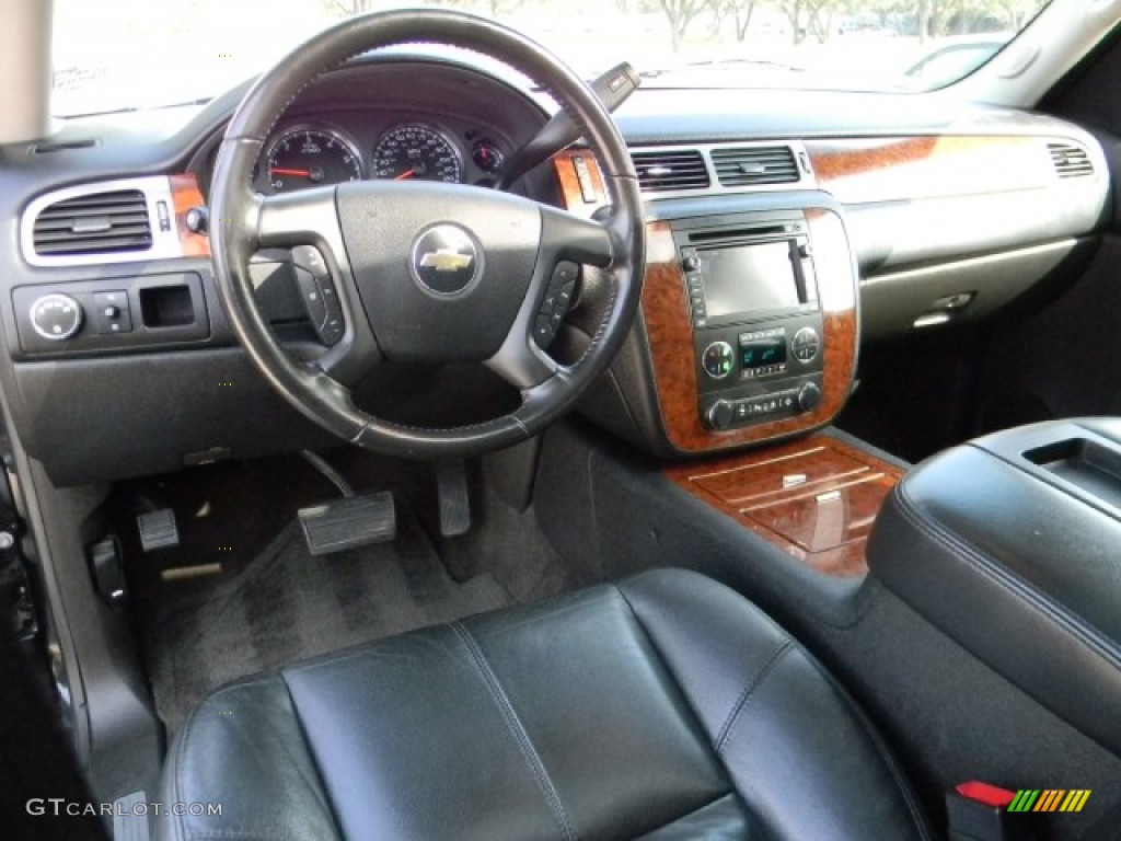 2008 Chevrolet Tahoe LTZ Ebony Dashboard Photo #58548338