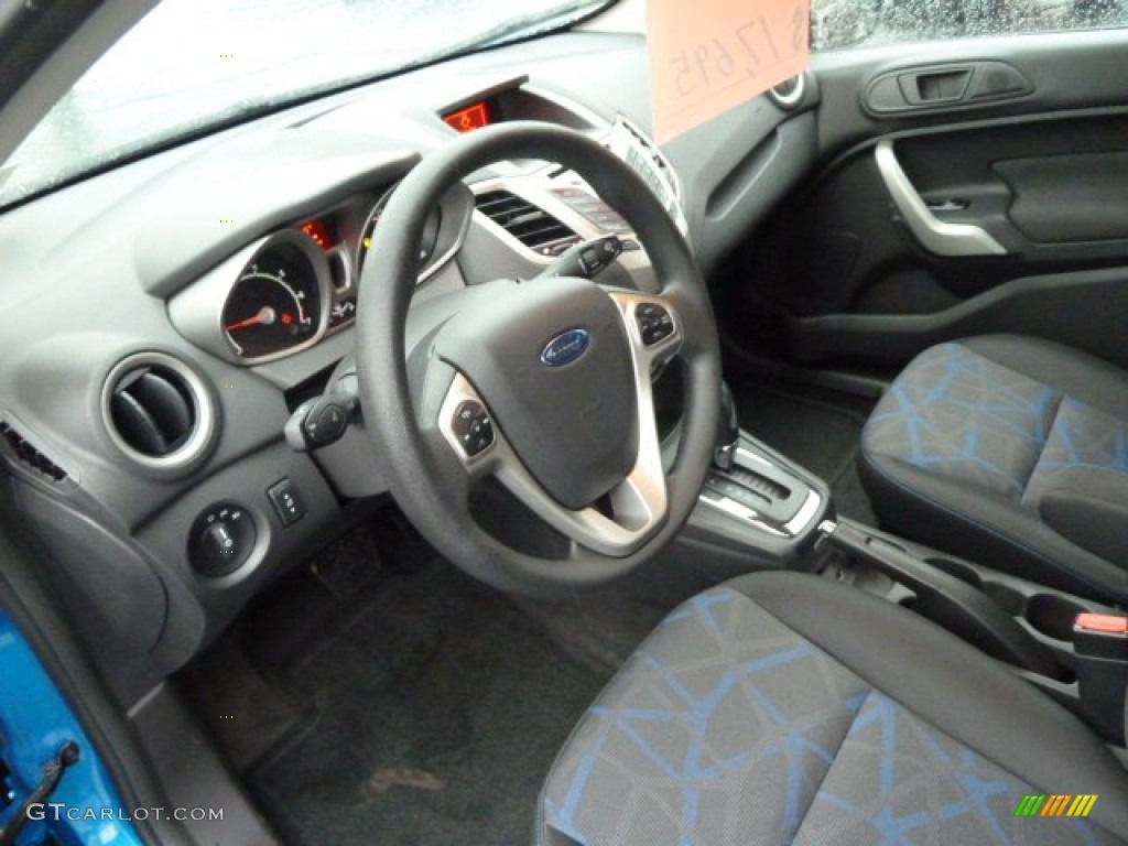 Charcoal Black/Blue Interior 2012 Ford Fiesta SE Hatchback Photo #58548812