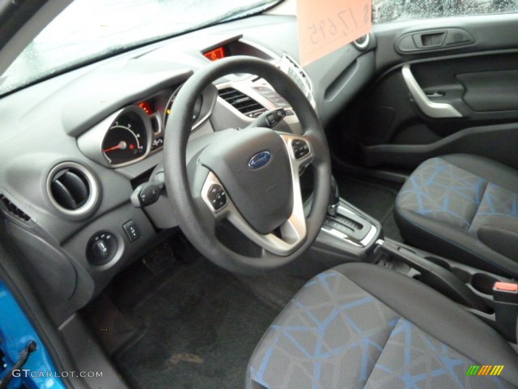 2012 Fiesta SE Hatchback - Blue Candy Metallic / Charcoal Black/Blue photo #12