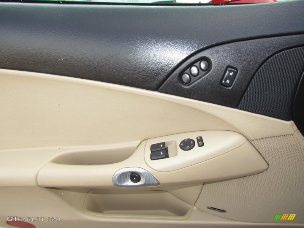 2007 Chevrolet Corvette Coupe Cashmere Door Panel Photo #58549280