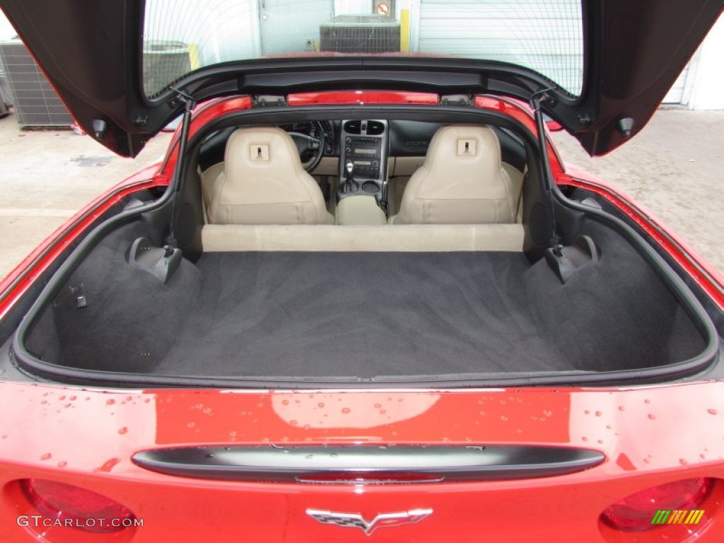 2007 Chevrolet Corvette Coupe Trunk Photo #58549361