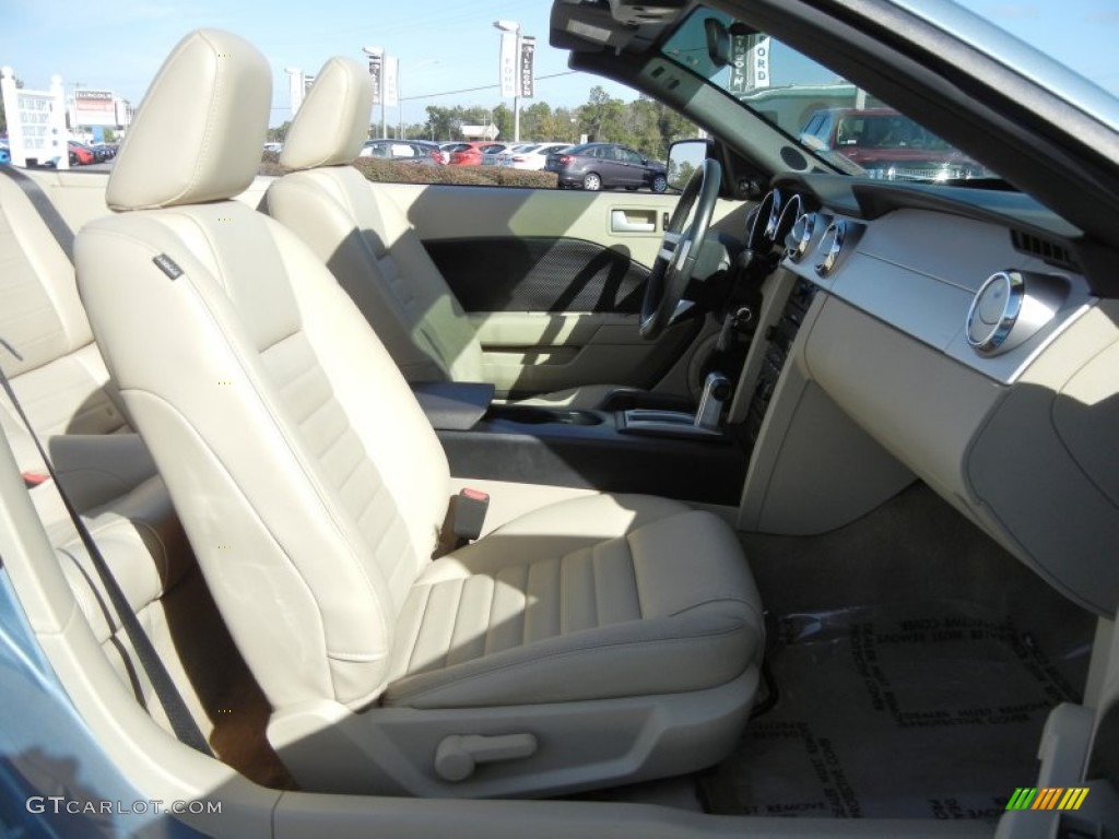 2007 Mustang GT Premium Convertible - Windveil Blue Metallic / Medium Parchment photo #21