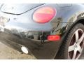 Uni Black/Winter Red - New Beetle Bi-Color Edition Coupe Photo No. 21