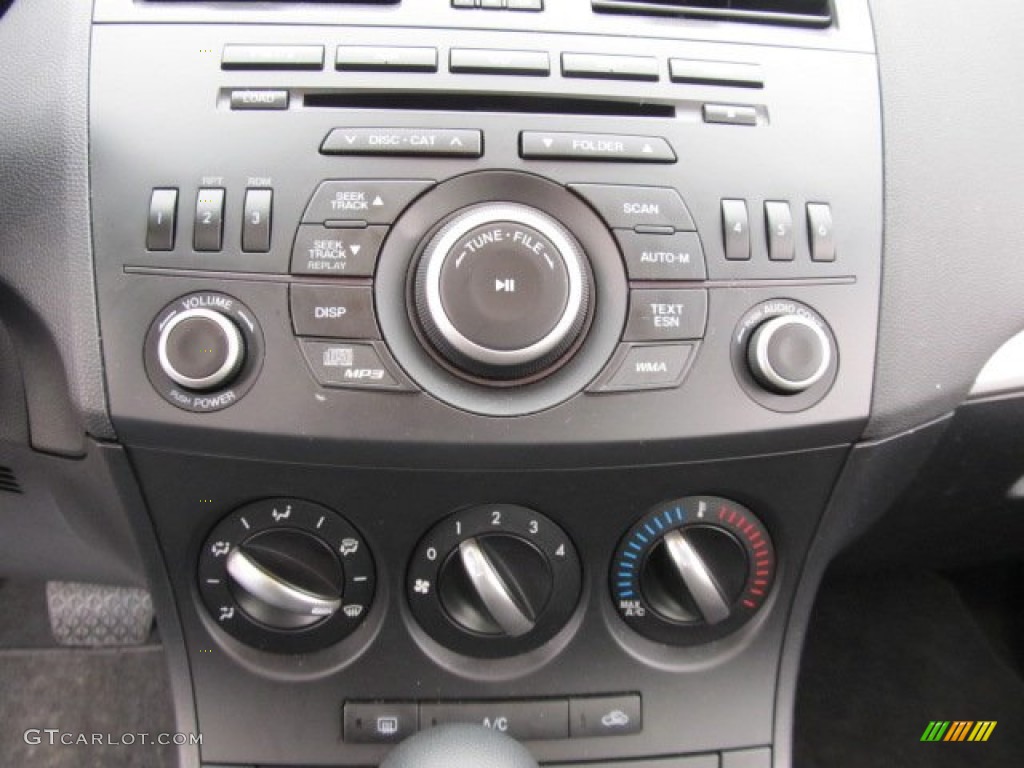 2012 Mazda MAZDA3 i Sport 4 Door Controls Photo #58557561