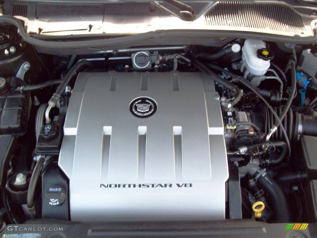 2009 Cadillac DTS Platinum Edition Engine Photos