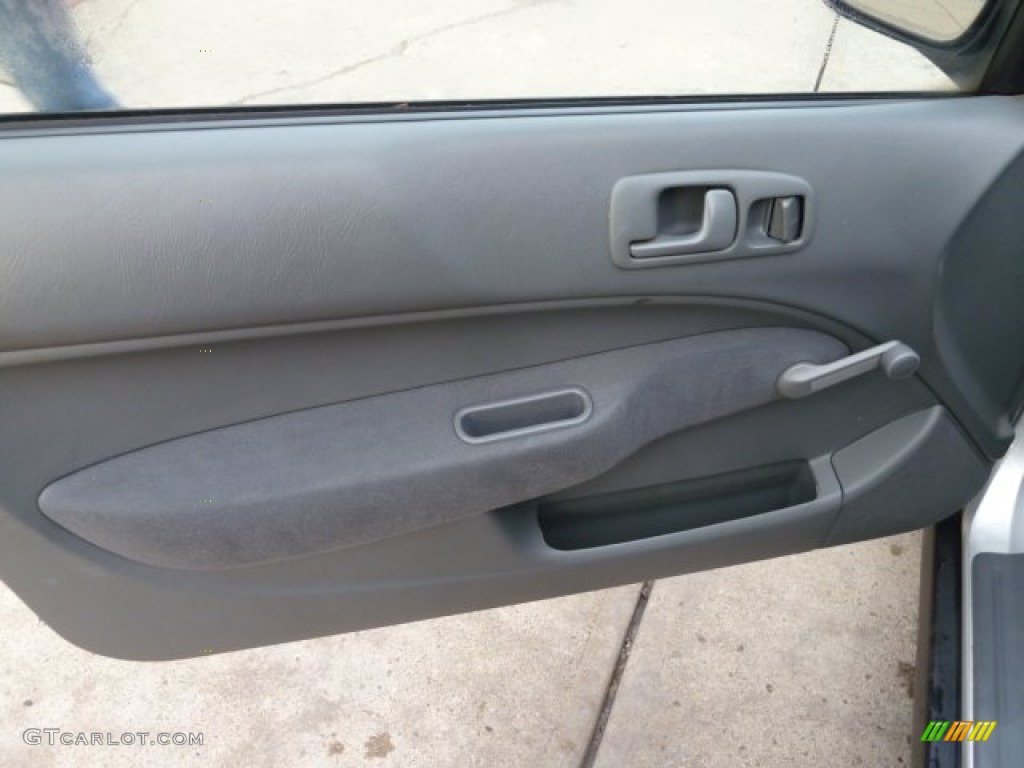 1997 Honda Civic CX Hatchback Door Panel Photos
