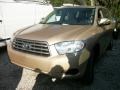 2010 Sandy Beach Metallic Toyota Highlander V6  photo #1