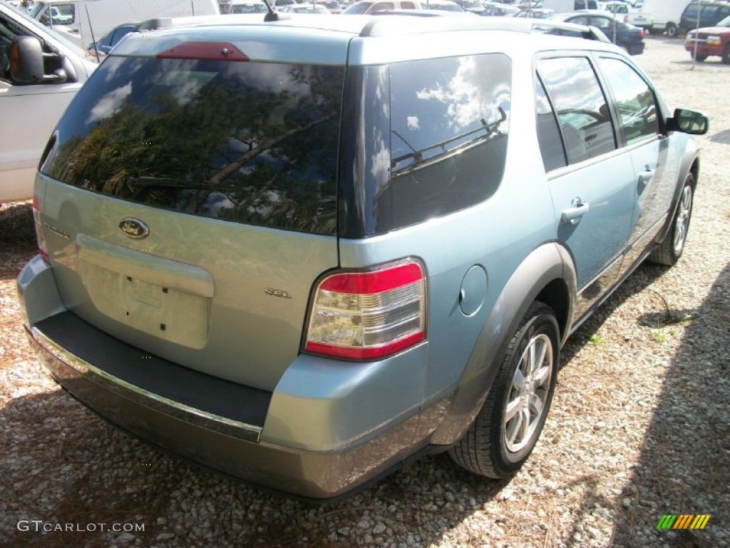 2009 Taurus X SEL - Light Ice Blue Metallic / Camel photo #5