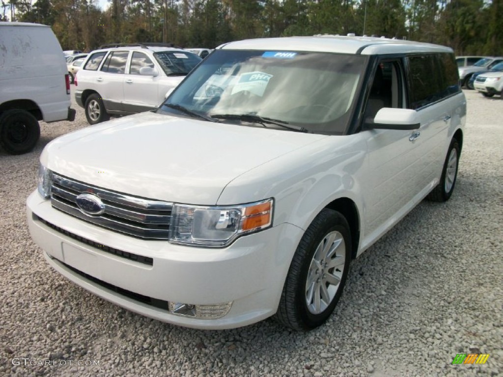 White Suede 2010 Ford Flex SEL Exterior Photo #58561230
