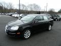 Black - Jetta SE Sedan Photo No. 1