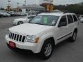 Stone White - Grand Cherokee Laredo Photo No. 3