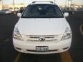 2008 White Kia Sedona LX  photo #2