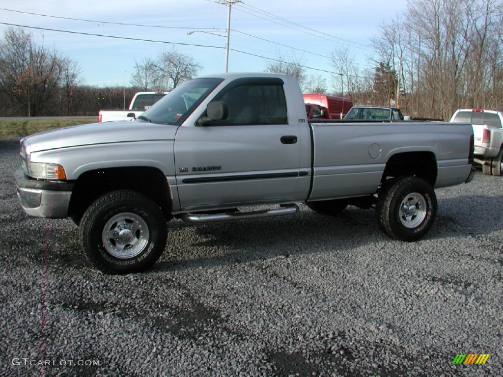 2002 Ram 2500 SLT Regular Cab 4x4 - Bright Silver Metallic / Agate photo #3