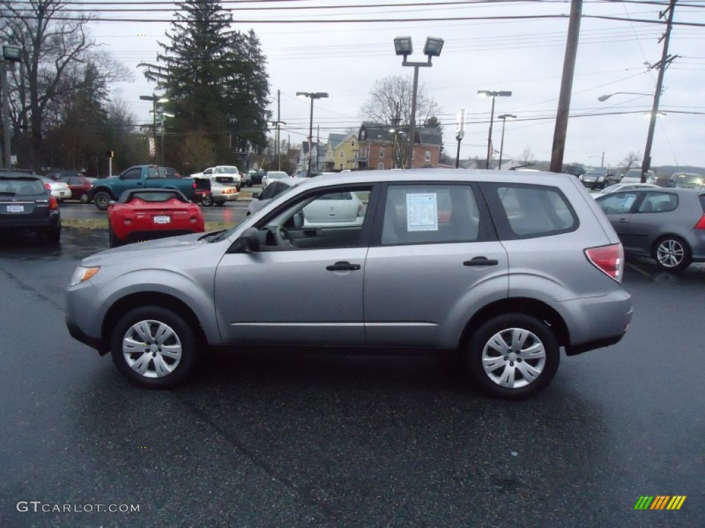 2009 Forester 2.5 X - Steel Silver Metallic / Platinum photo #9