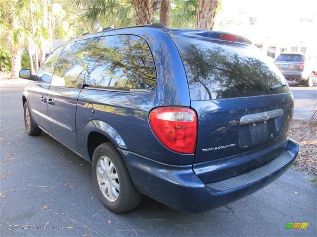 2003 Town & Country EX - Midnight Blue Pearl / Gray photo #3