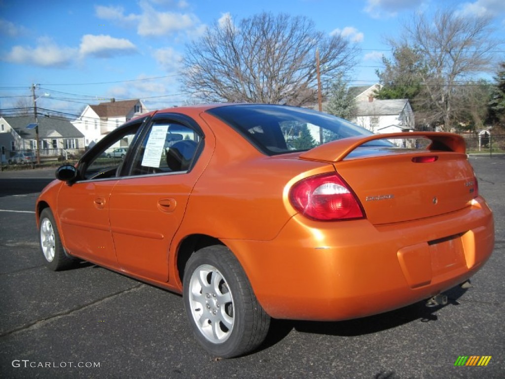 Orange Blast Pearlcoat 2005 Dodge Neon SXT Exterior Photo #58570599
