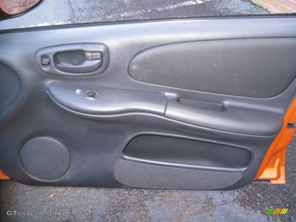 2005 Dodge Neon SXT Dark Slate Gray Door Panel Photo #58570788