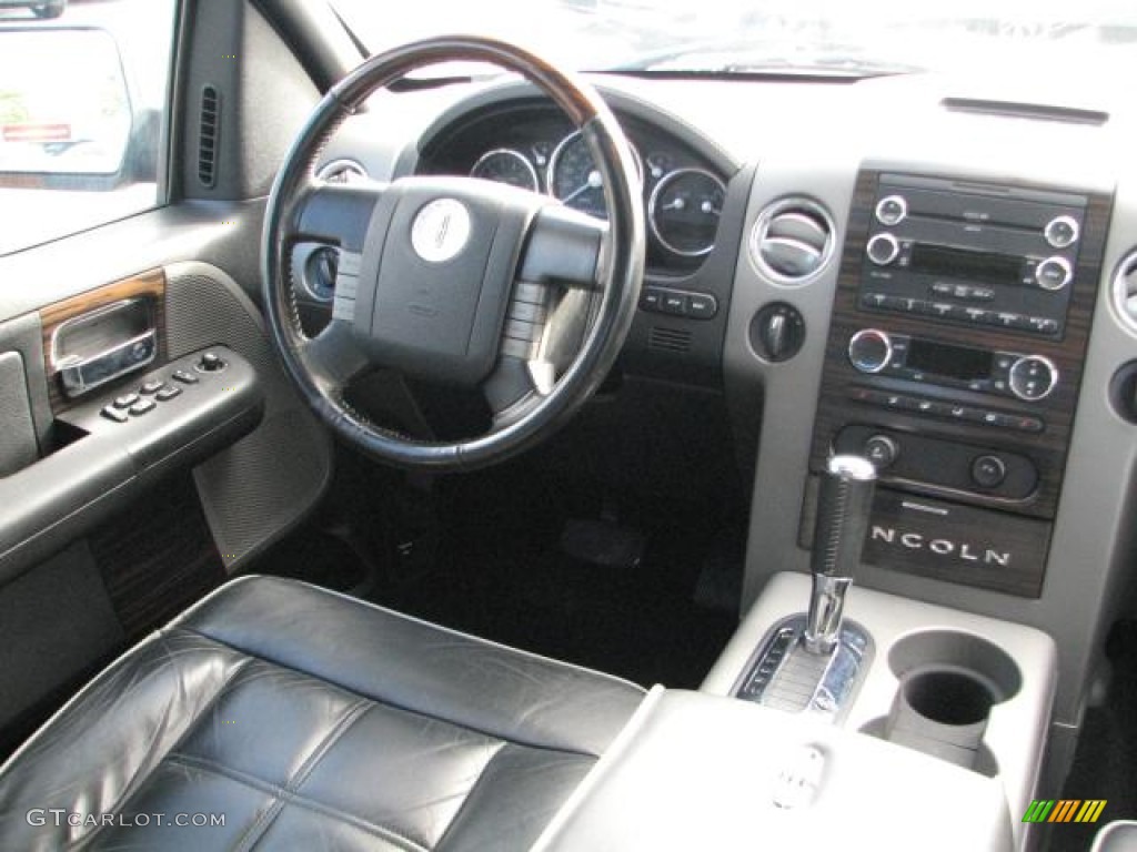 2008 Mark LT SuperCrew 4x4 - Black / Black/Dove Grey Piping photo #12