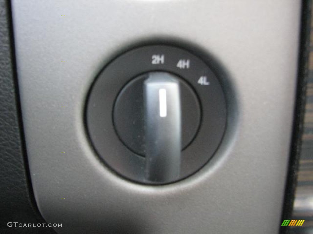 2008 Mark LT SuperCrew 4x4 - Black / Black/Dove Grey Piping photo #23