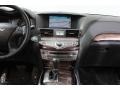 Black Obsidian - M 56x AWD Sedan Photo No. 9
