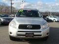 Classic Silver Metallic - RAV4 4WD Photo No. 2