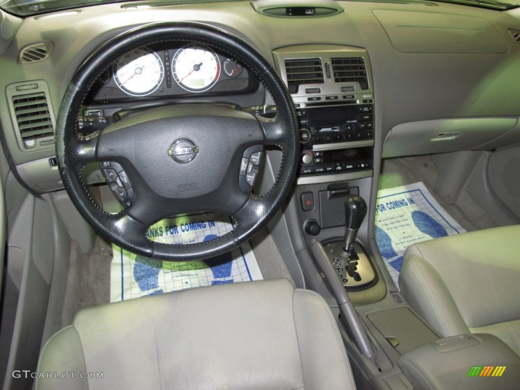 2003 Maxima SE - Gray Lustre / Frost photo #12