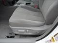 2009 Super White Toyota Camry LE V6  photo #31