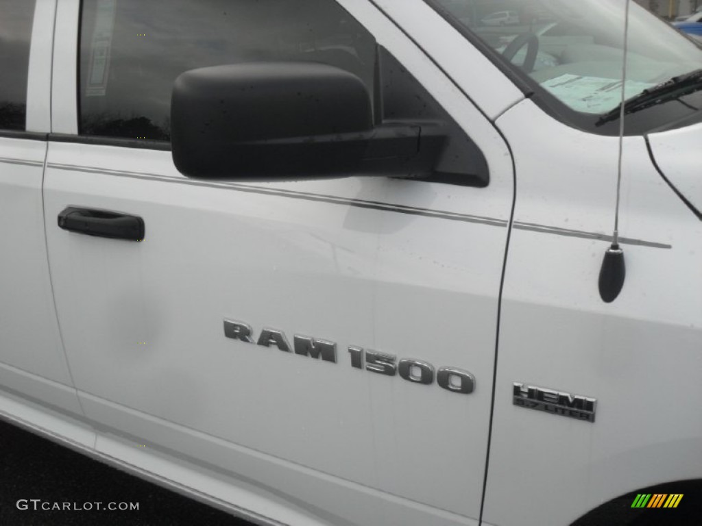 2011 Ram 1500 ST Quad Cab 4x4 - Bright White / Dark Slate Gray/Medium Graystone photo #22