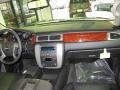 Quicksilver Metallic - Yukon XL SLT Photo No. 9